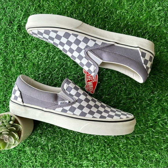 💫Vans Classic Slip On Checkerboard SEND OFFERS - Picture 5 of 8